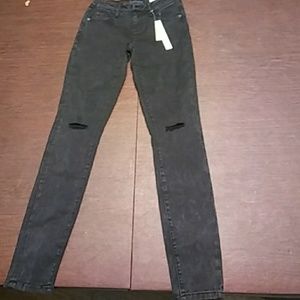 NWT!! Super Skinny Washed Jeans
